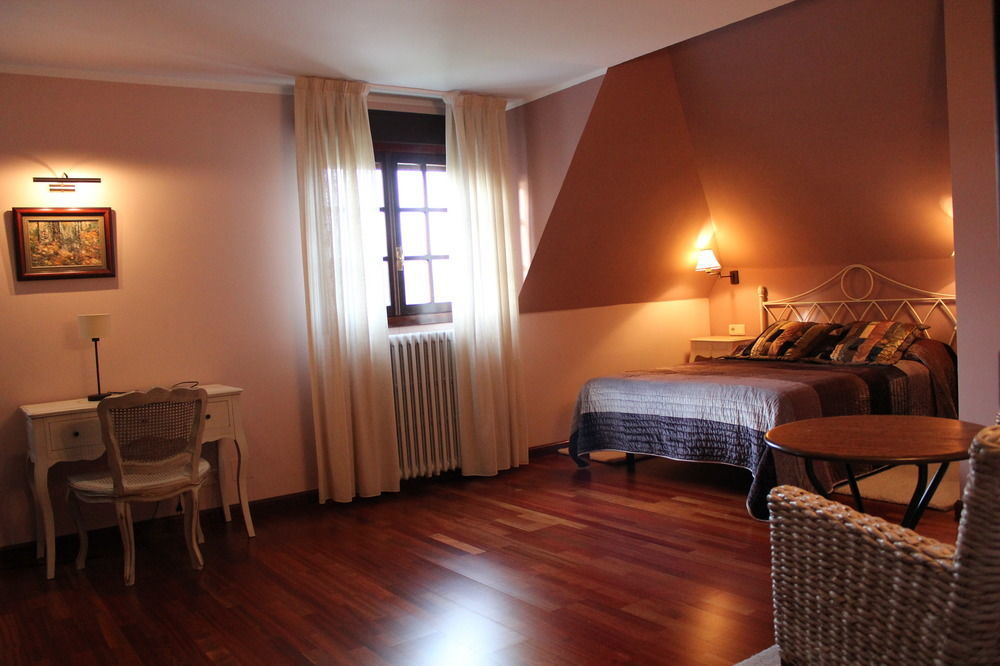 Hotel Rural Lacelo Villadecanes Esterno foto