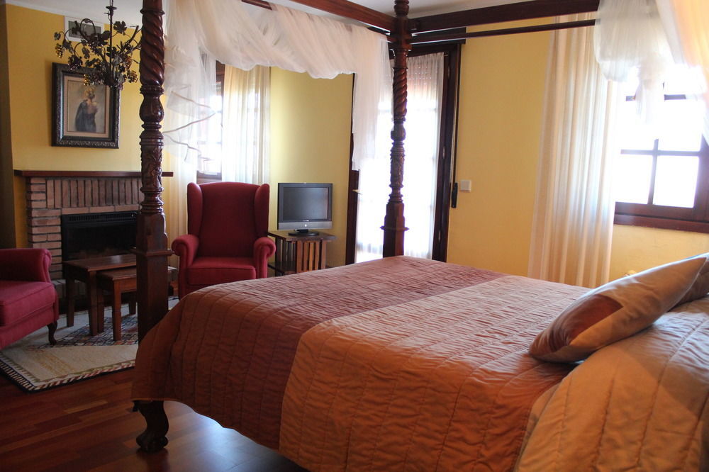 Hotel Rural Lacelo Villadecanes Esterno foto