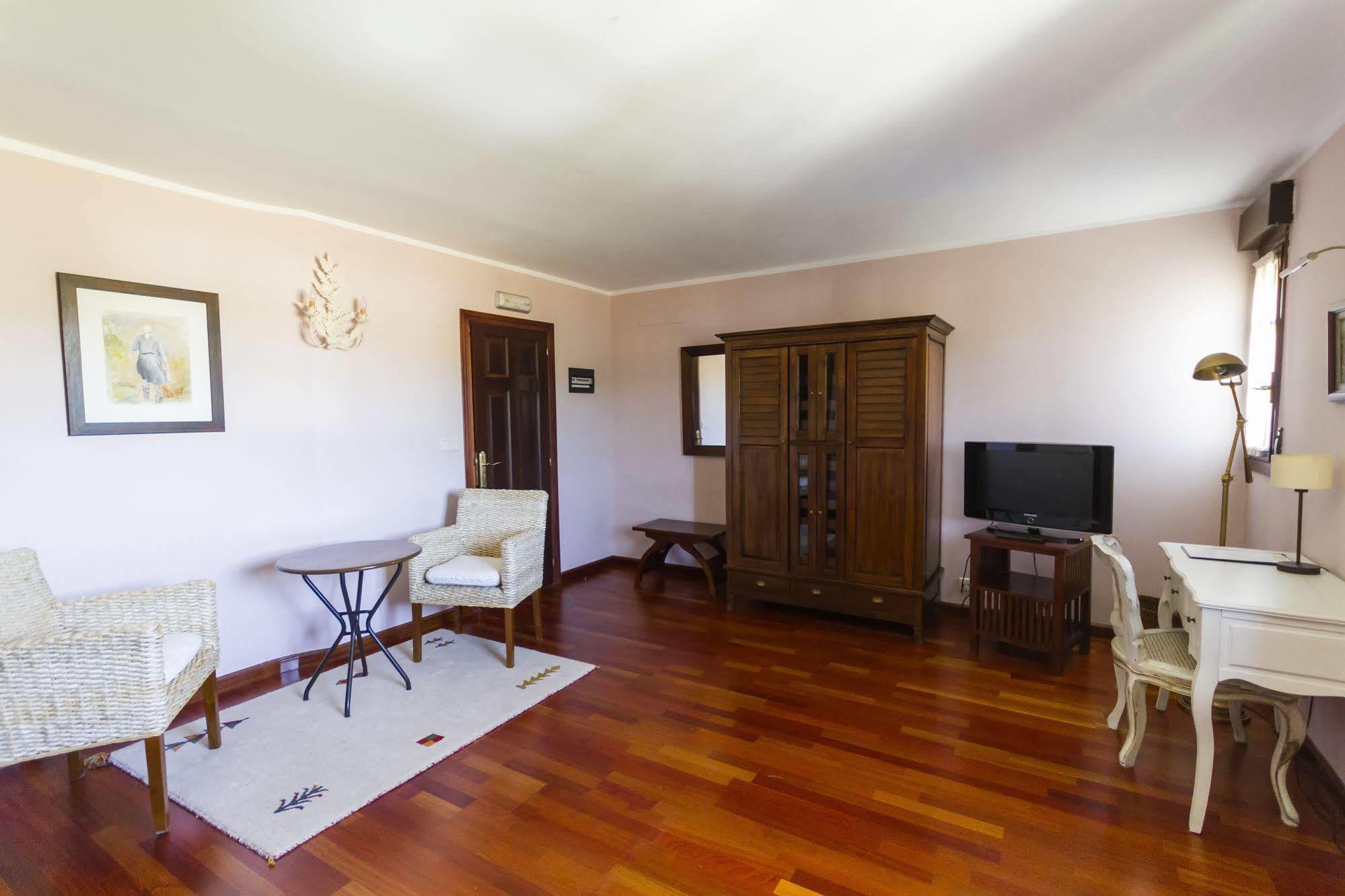 Hotel Rural Lacelo Villadecanes Esterno foto